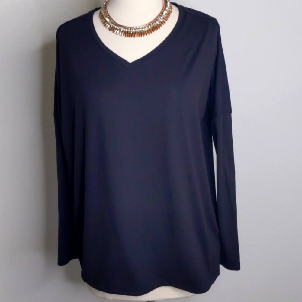 Wander Hottotties Black V Neck Medium Thermal